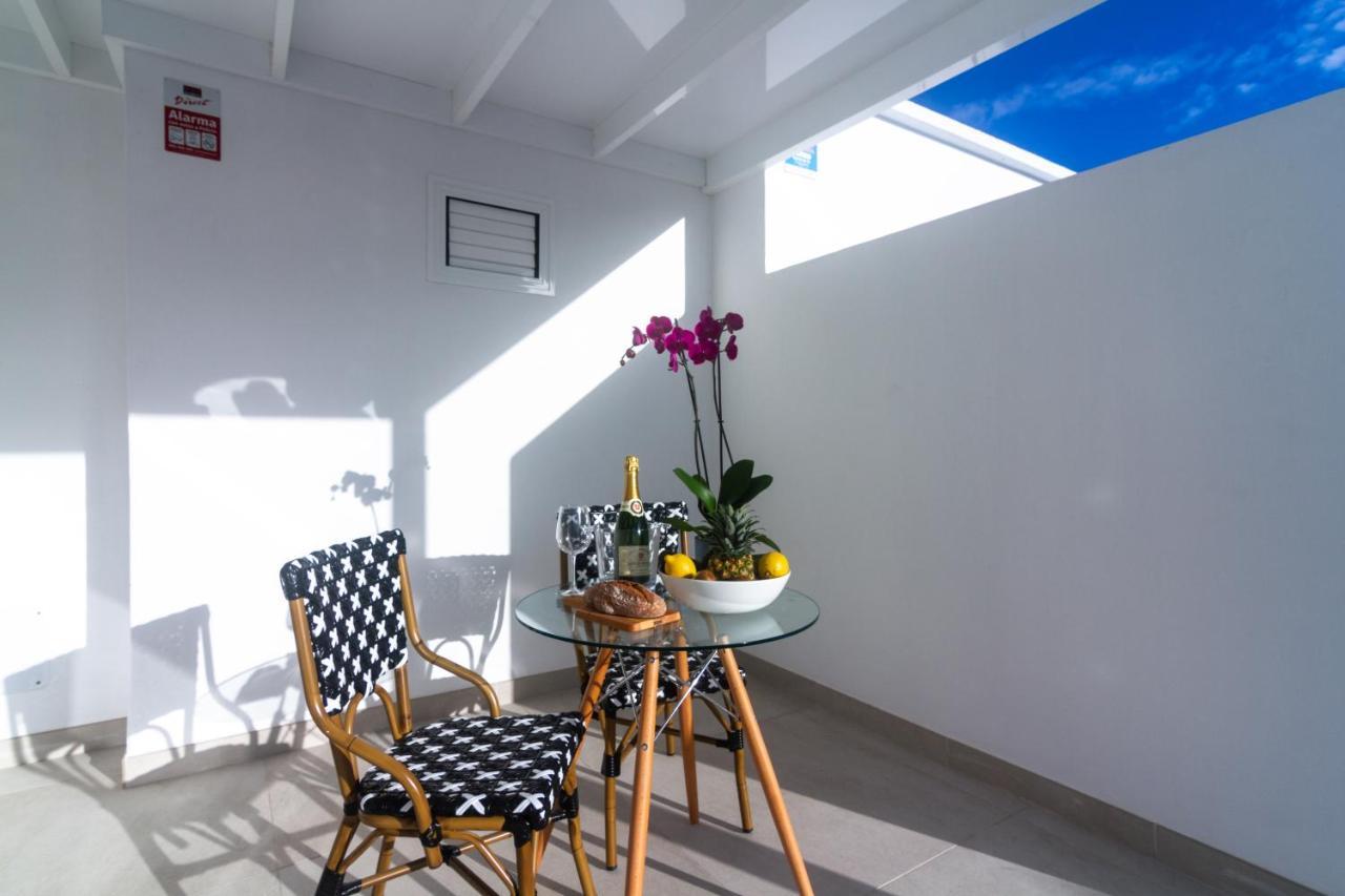 Rooms & Suites Princesa Leticia Пуерто дел Кармен Екстериор снимка